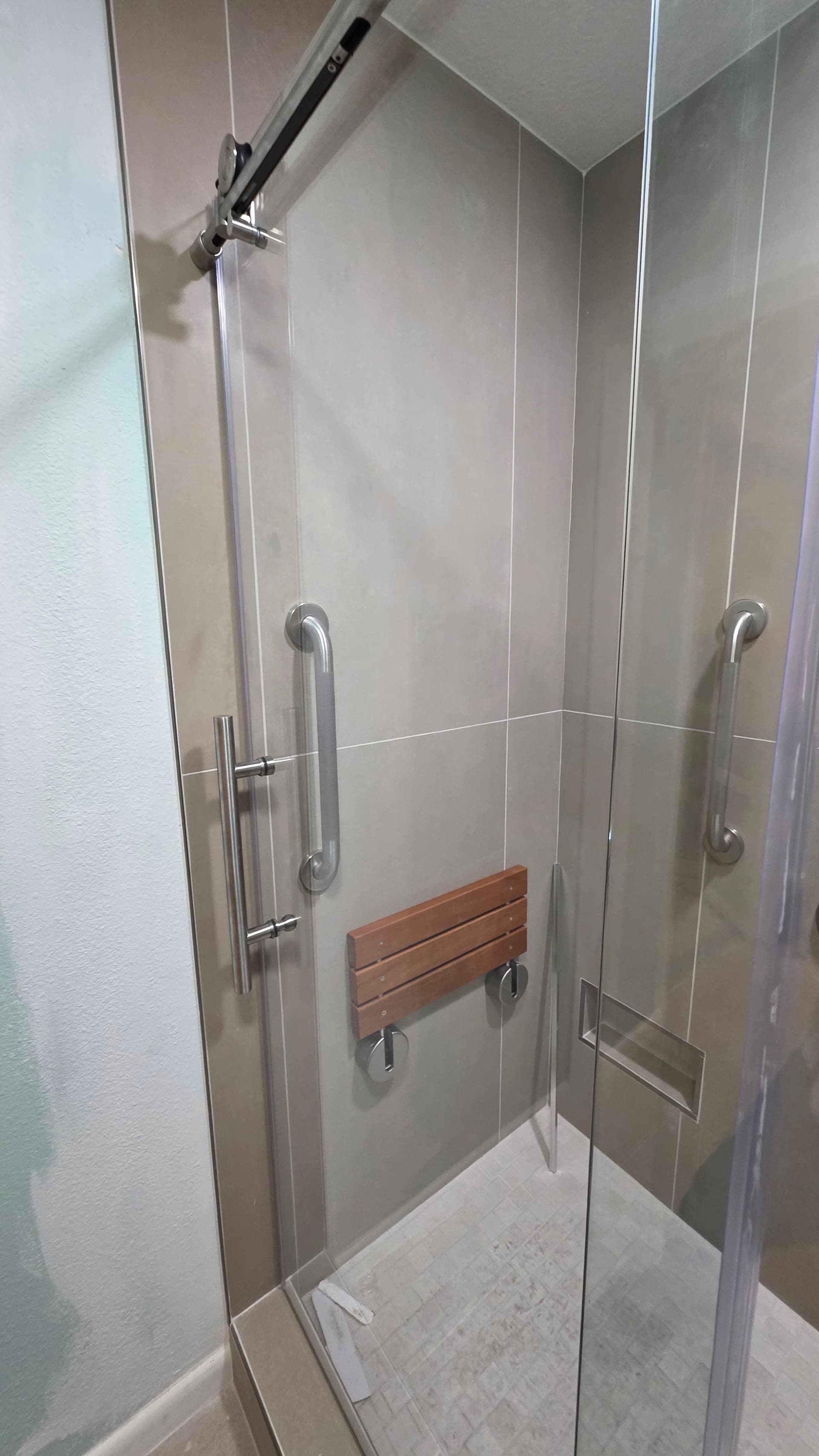 Gallery photos for Master Suite Bathroom Remodel With Custom Porcelain Shower: Image #7