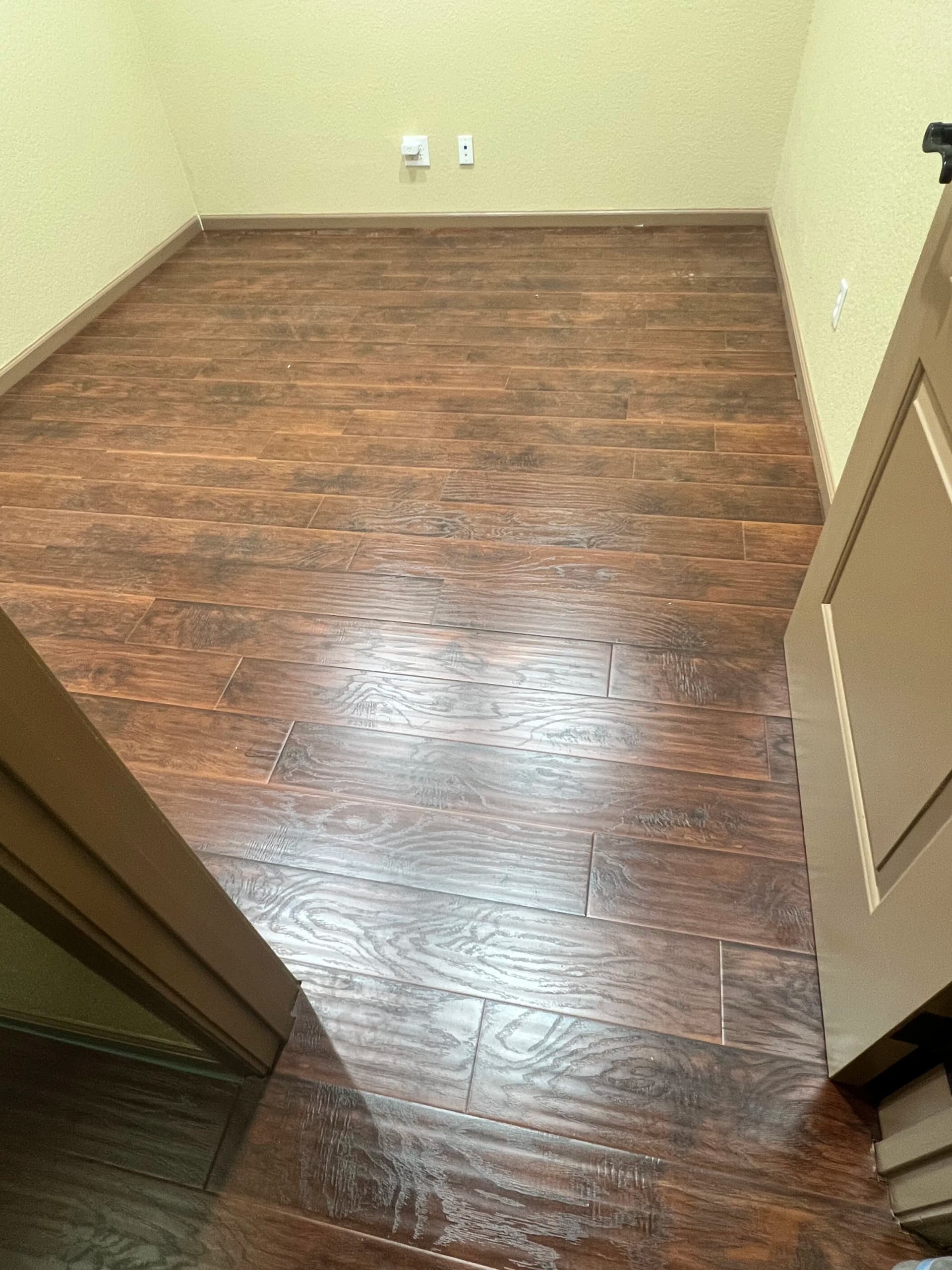 Gallery photos for 4000 SF Laminate Flooring Install That Actually Holds Up: Image #5