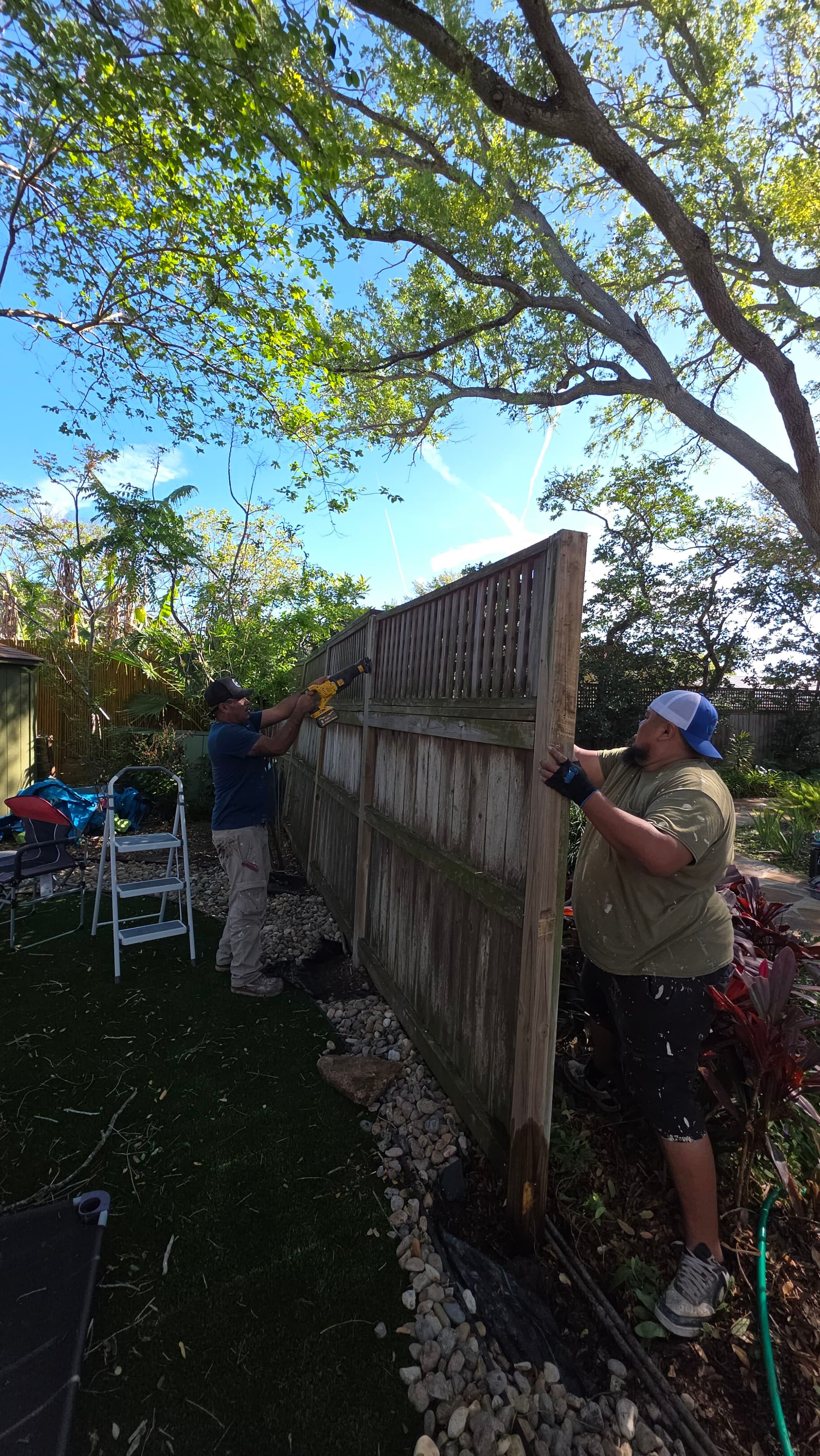 Gallery photos for Garden Fence Revamp with Stiefvater Construction: Image #4