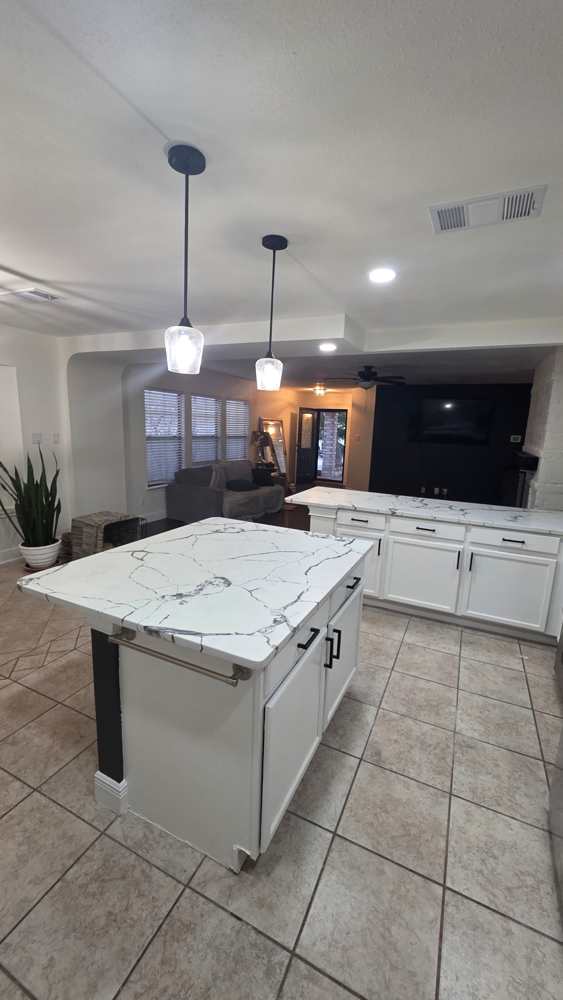 Kitchen Makeover with Quartz Countertops