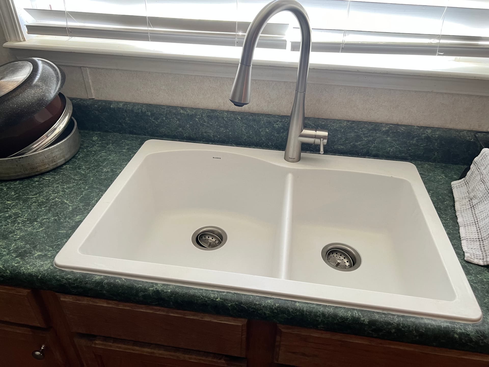 Gallery photos for Carpet to Laminate Flooring Plus a Full Kitchen Refresh: Image #8