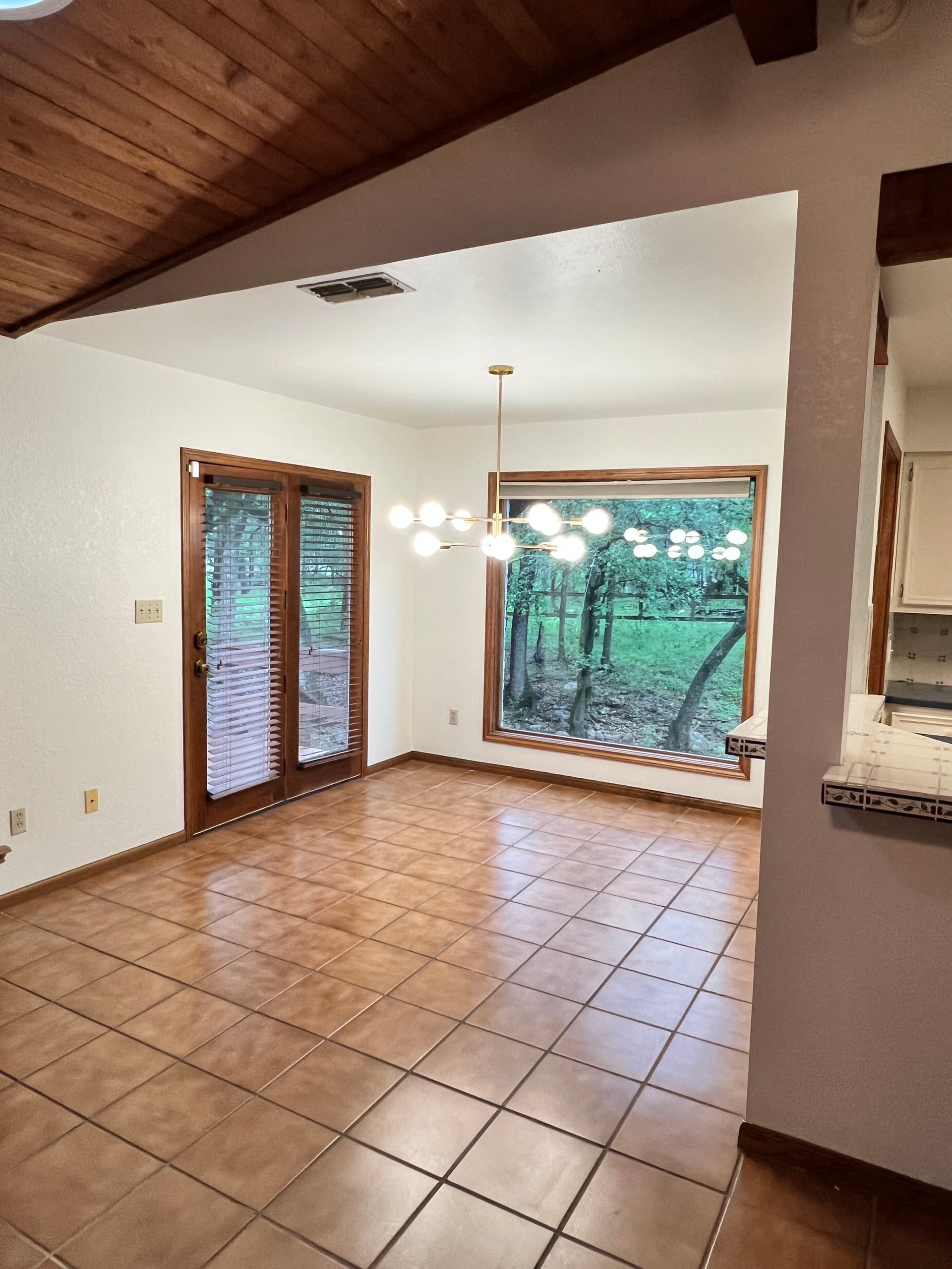 Gallery photos for Make-Ready Home Refresh With Paint, Lighting, and Bathroom Upgrades: Image #1