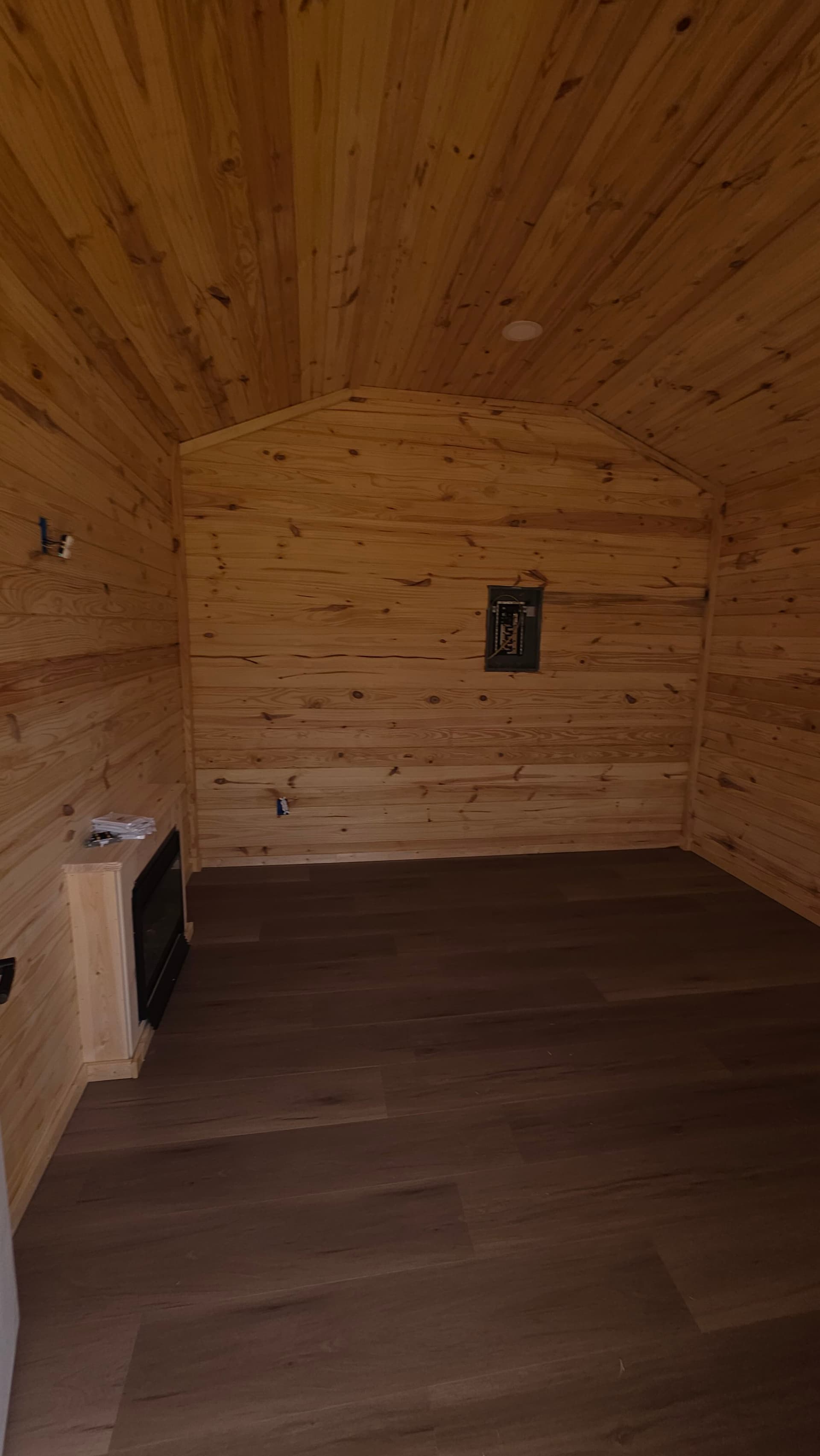 Gallery photos for Cozy Cabin Transformation for Multi-Purpose Use: Image #1