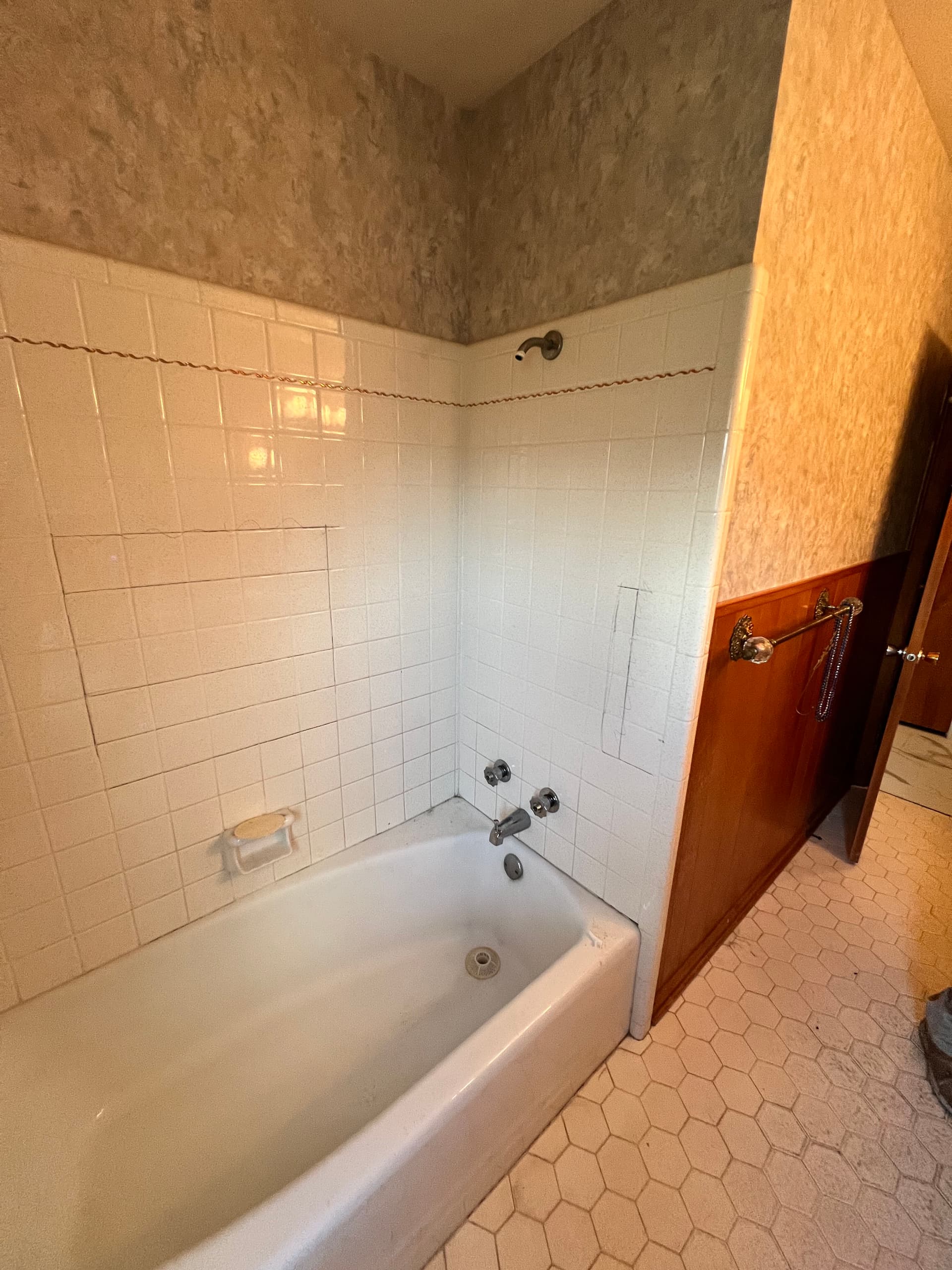 Gallery photos for 1964 Bathroom Gets a New Tub, Porcelain Tile Surround and Fresh Flooring: Image #2